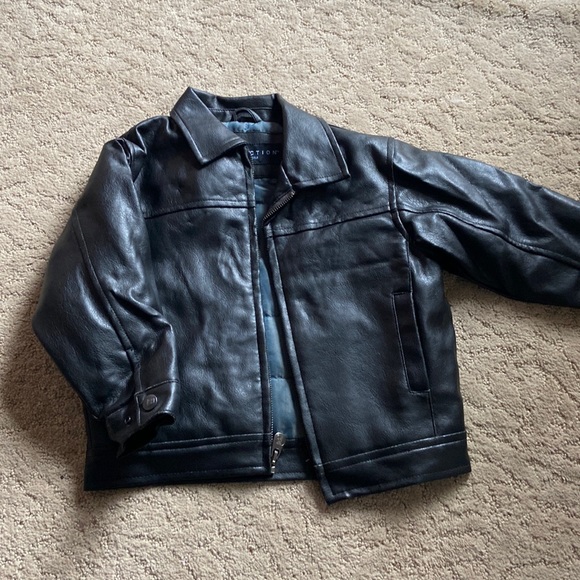 Kenneth Cole Boys faux leather jacket - Picture 2 of 9
